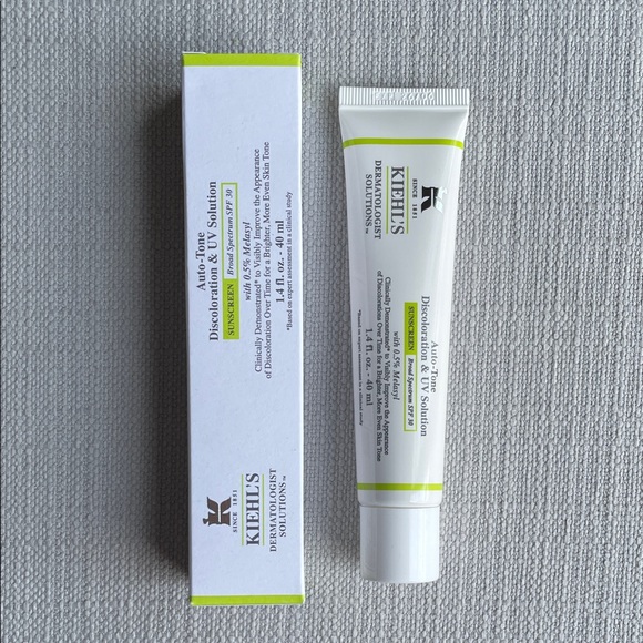 Kiehl's Other - Kiehl's auto-tone Discoloration & UV Solution sunscreen with 0.5% melasyl